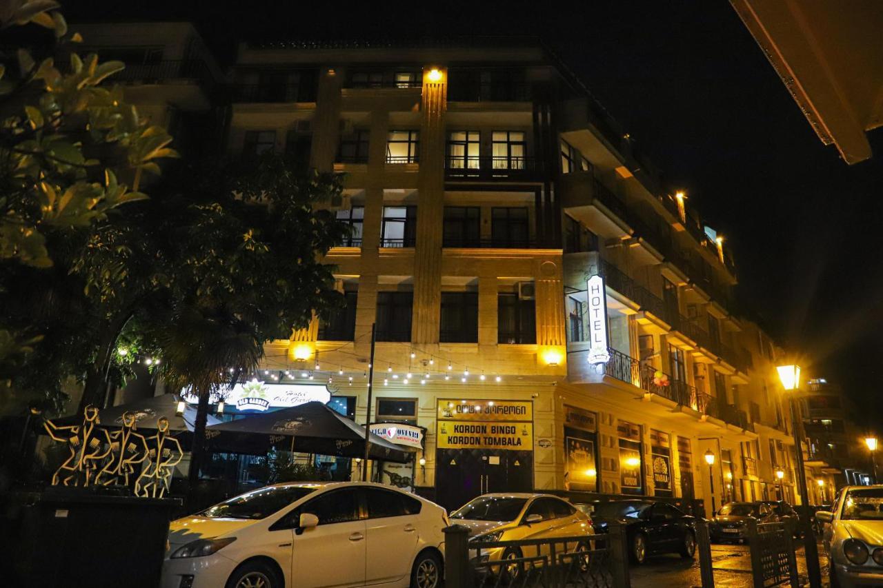 Old Garden Hotel Batumi Exterior foto